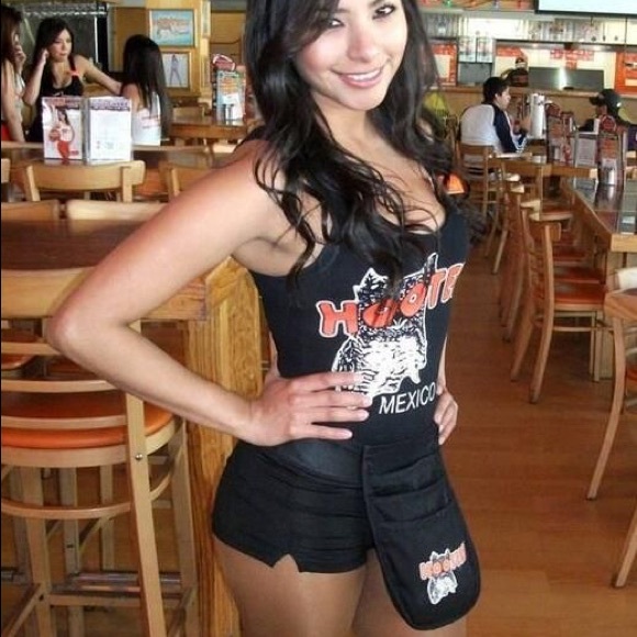 authentic hooters outfit